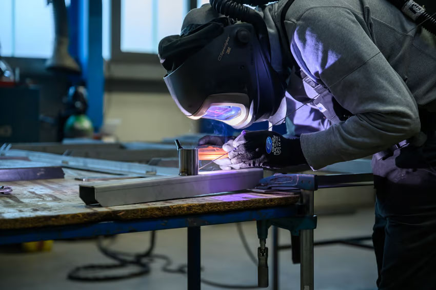 Metallbearbeitung bei Metallbau Brinkmann